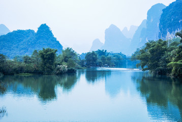 哪吒怎么读拼音